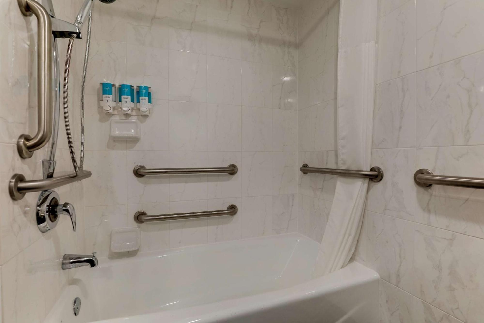 Drury Inn & Suites Columbus Dublin Luaran gambar